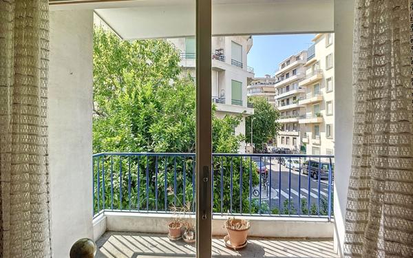 Appartement à vendre    3 pièces • 76,30 m2 Nice