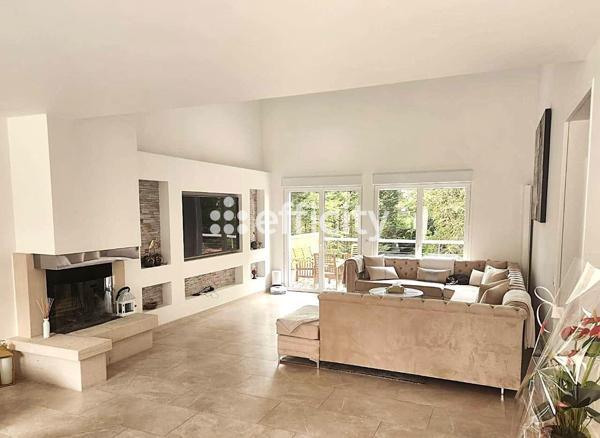 Maison 9 pièces - 349 m² Bien prestige