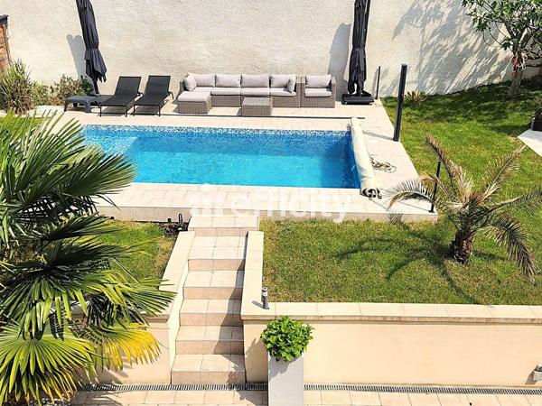 Maison 9 pièces - 349 m² Bien prestige