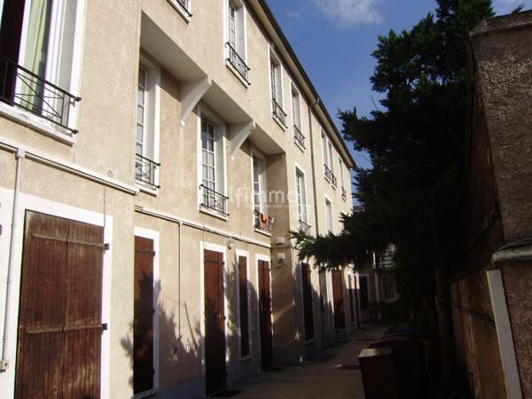 Idéal investisseur – Appartement 2 pièces avec terrasse, vendu loué.