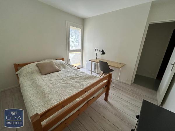 Appartement à louer 1 pièce 10.2m² Poitiers (86000)