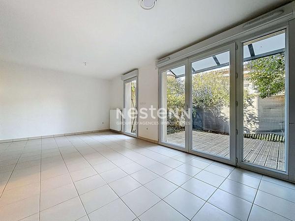 A VENDRE - SAUBENS - Appartement T3 Duplex de 64.26m² avec jardin et parking