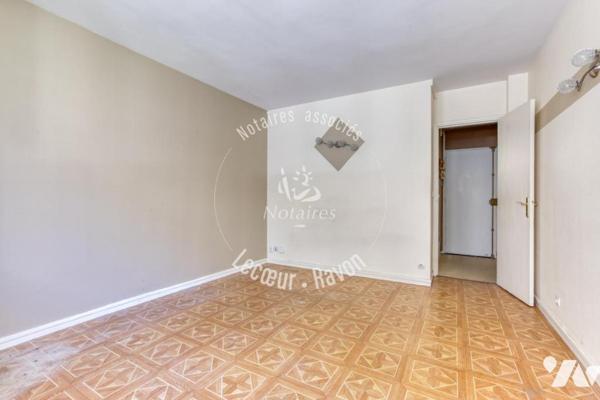 Boulogne Billancourt, proche porte de Saint-Cloud, appartement 3 pièces en rez de jardin