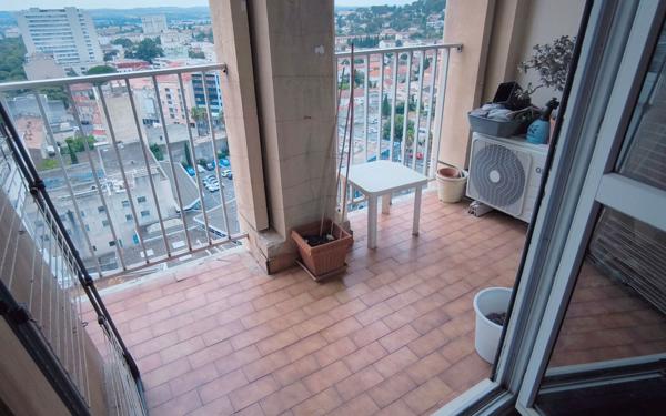 Appartement à vendre    4 pièces • 78 m2 Nîmes