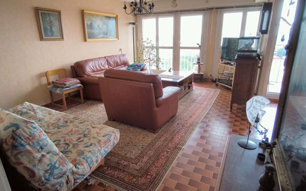 Appartement à vendre    4 pièces • 78 m2 Nîmes