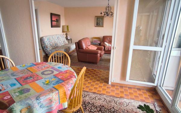 Appartement à vendre    4 pièces • 78 m2 Nîmes