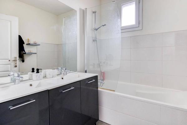 Maison contemporaine sans travaux – Péronnas