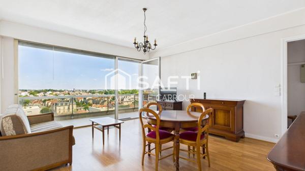 T2 avec balcon dans quartier recherché