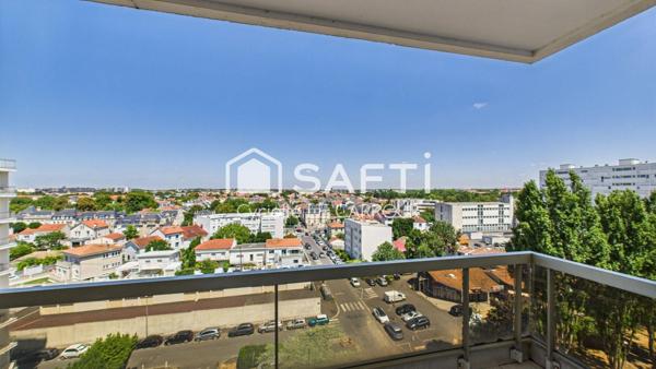 T2 avec balcon dans quartier recherché