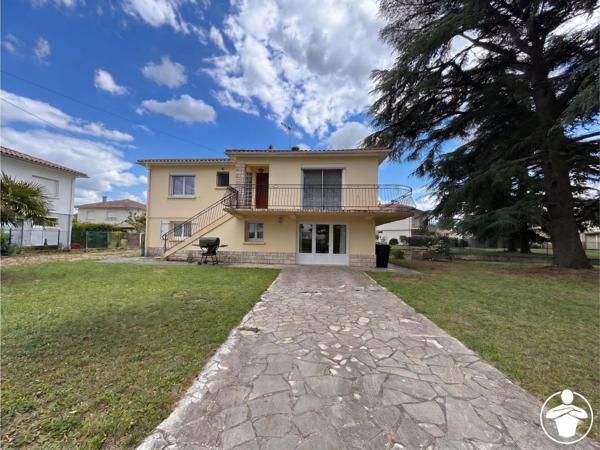 Vente                                                      Maison
                        
                     7 pièces                      138 m2                     à Villeneuve-sur-Lot