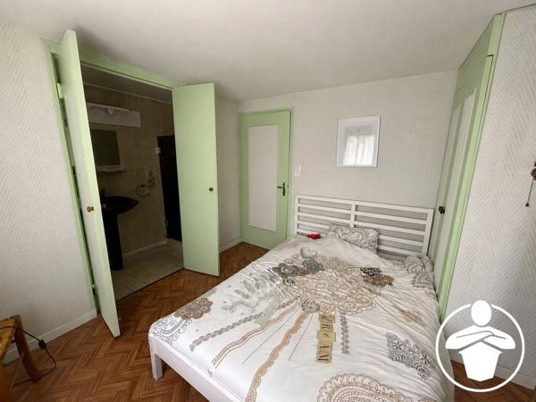 Vente                                                      Maison
                        
                     7 pièces                      138 m2                     à Villeneuve-sur-Lot