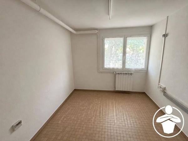 Vente                                                      Maison
                        
                     7 pièces                      138 m2                     à Villeneuve-sur-Lot