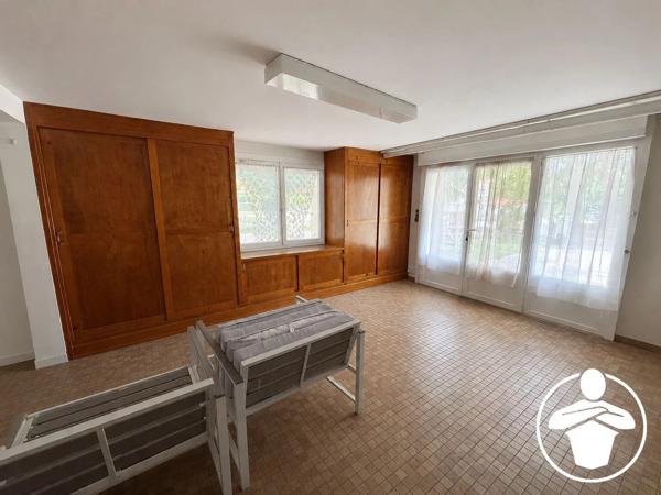Vente                                                      Maison
                        
                     7 pièces                      138 m2                     à Villeneuve-sur-Lot