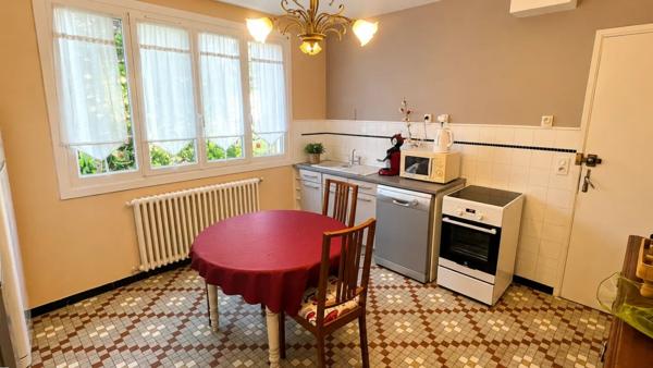 Vente                                                      Maison
                        
                     4 pièces                      84 m2                     à Villeneuve-sur-Lot