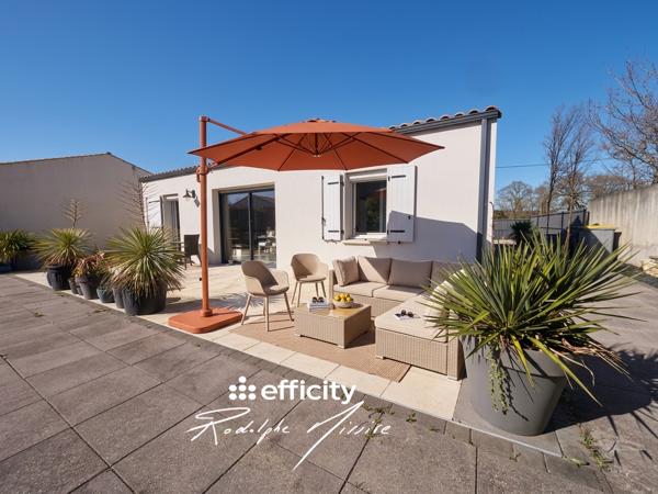 Maison
         4 pièces
        - 73 m² 195 000 € *