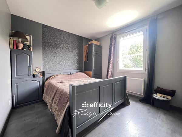 Maison
         4 pièces
        - 73 m² 195 000 € *