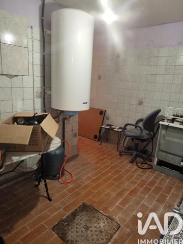 Immeuble à vendre 121 m² Boynes