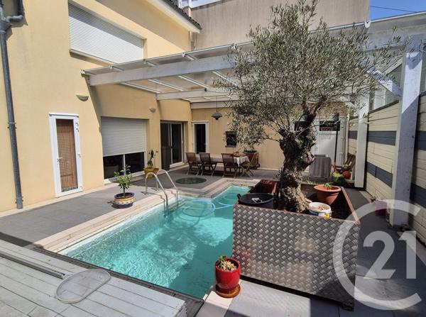 Maison à vendre  5 pièces - 185 m2 EYSINES - 33