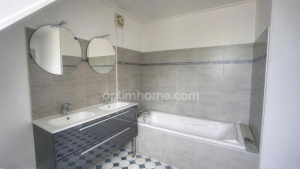 Maison individuelle / Verneuil / 4 chambres / sous sol / jardin