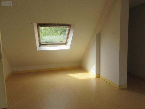 Immeuble à vendre à Locminé dans le Morbihan (56500), ref : 56077-910