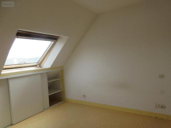 Immeuble à vendre à Locminé dans le Morbihan (56500), ref : 56077-910