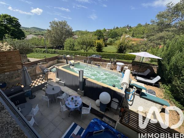 Maison à vendre 8 pièces 217 m² Cluny
