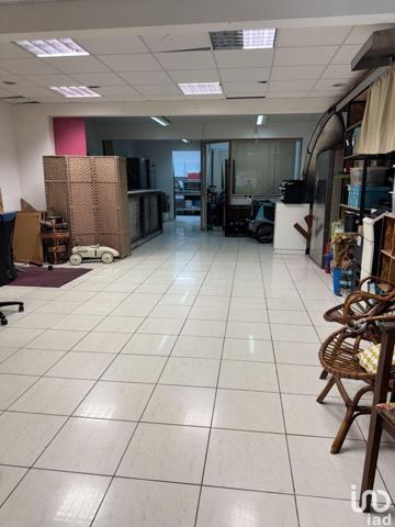 Commercial for sale 106 m² Port-Louis