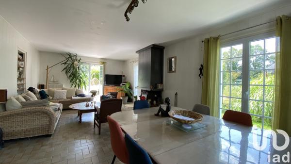 Maison à vendre 6 pièces 138 m² Séné