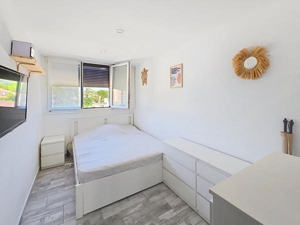 Spacieux appartement de 5 pièces de 103 m² à La Valette-du-Var