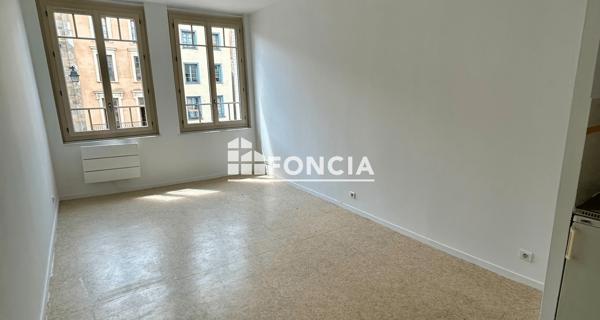 Location Studio 27.07 m² - Limoges 87000