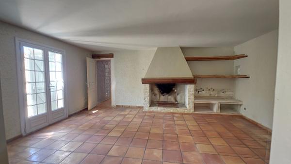 Saint-Martin-de-Crau / Quartier Caphan