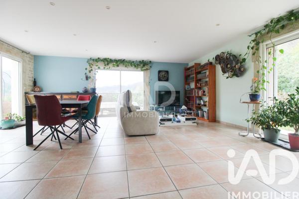 Maison à vendre 7 pièces 154 m² Saint-Affrique