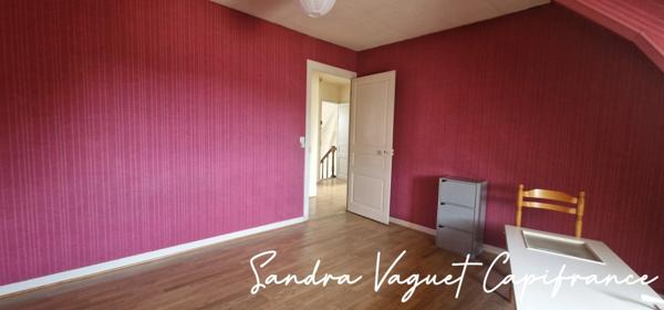 Appartement 3 pièces divisable en 2 studios Hyper centre PONTIVY (56) 2eme étage