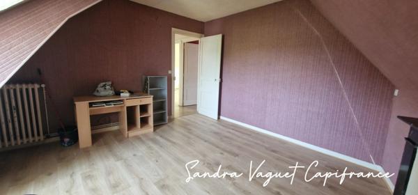 Appartement 3 pièces divisable en 2 studios Hyper centre PONTIVY (56) 2eme étage