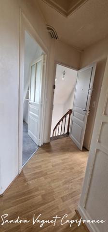 Appartement 3 pièces divisable en 2 studios Hyper centre PONTIVY (56) 2eme étage