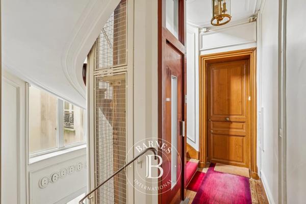 Paris 7ème, Appartement 2 Chambres -  57 m² à vendre