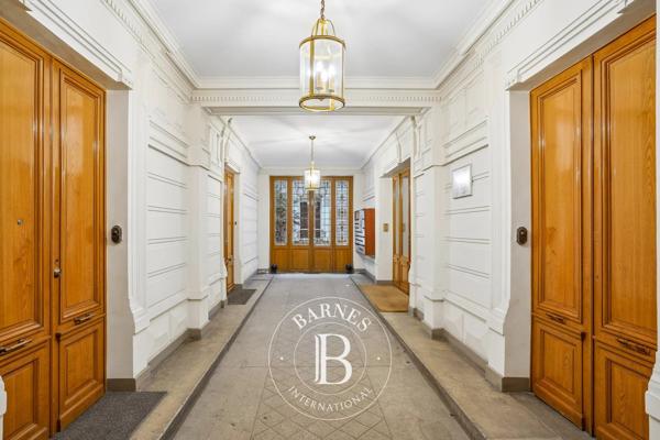 Paris 7ème, Appartement 2 Chambres -  57 m² à vendre