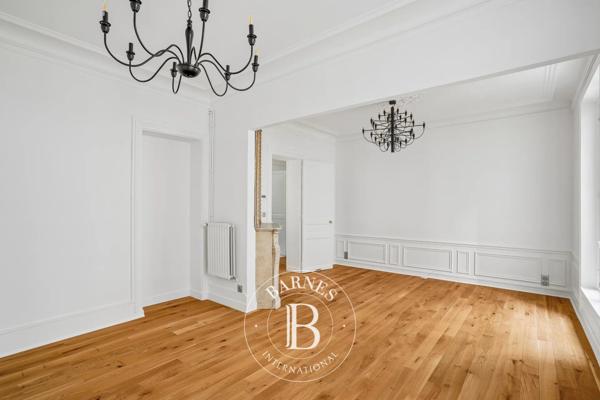 Paris 7ème, Appartement 2 Chambres -  57 m² à vendre