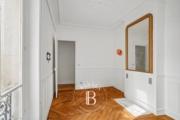 Paris 7ème, Appartement 2 Chambres -  57 m² à vendre