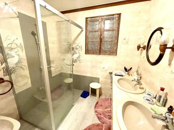 À VENDRE – MAISON DE QUALITE AVEC VUE DEGAGEE - SAINT CHELY D'APCHER 