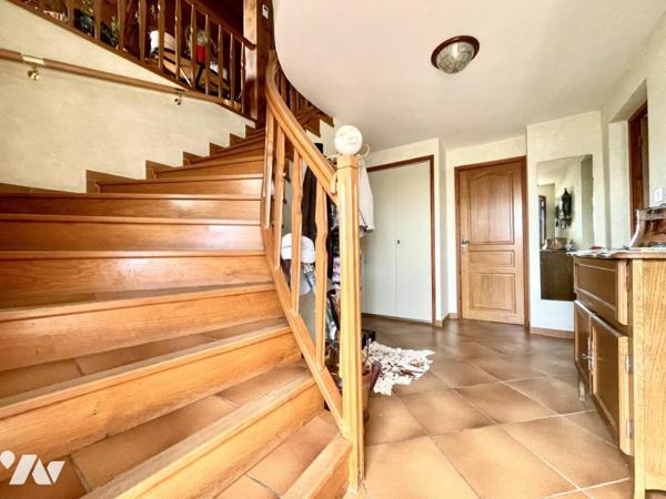 À VENDRE – MAISON DE QUALITE AVEC VUE DEGAGEE - SAINT CHELY D'APCHER 