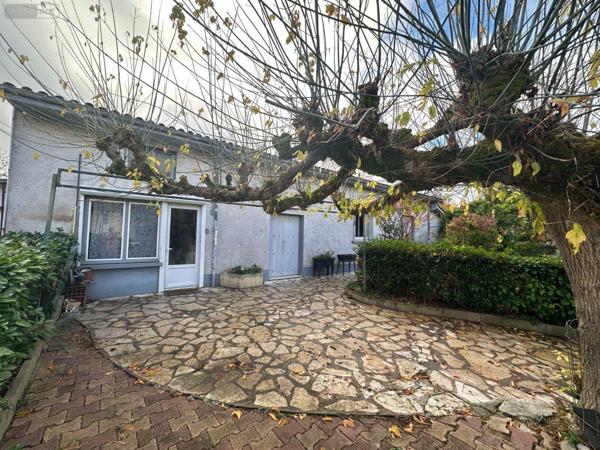 Maison à vendre à Cadillac sur Garonne en Gironde (33410), ref : 634