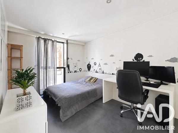 Maison à vendre 7 pièces 143,15 m² Paris 13