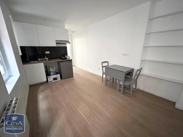 Appartement à louer 2 pièces 30m² Dieppe (76200)