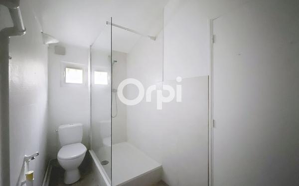 Appartement à vendre    1 pièce •  Moret-sur-Loing