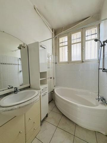 Appartement à vendre |  Carcassonne |  2 pièces | 44 m²