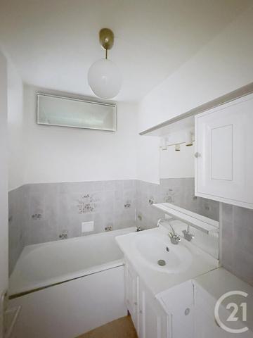 Appartement F3 à vendre  3 pièces - 64,30 m2 SENS - 89