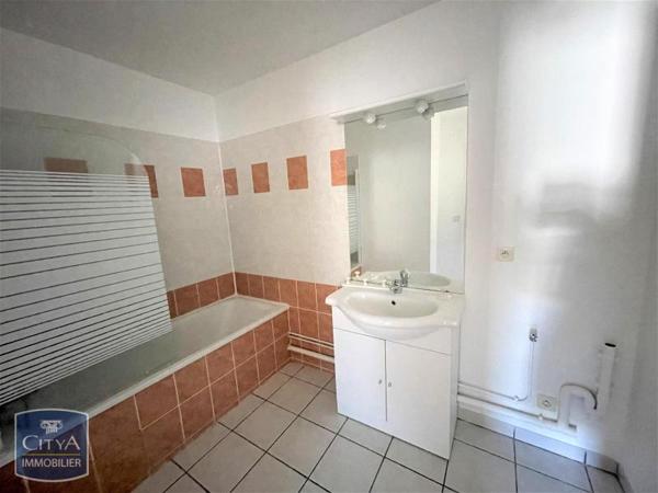 Appartement à louer 3 pièces 61.65m²