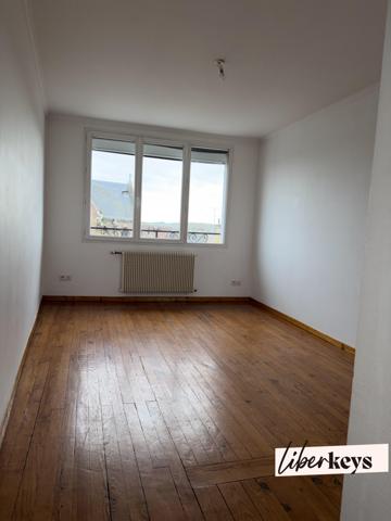 IMMEUBLE DE RAPPORT 3 appartements F3 bonne rentabilité