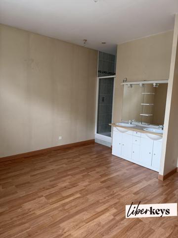 IMMEUBLE DE RAPPORT 3 appartements F3 bonne rentabilité